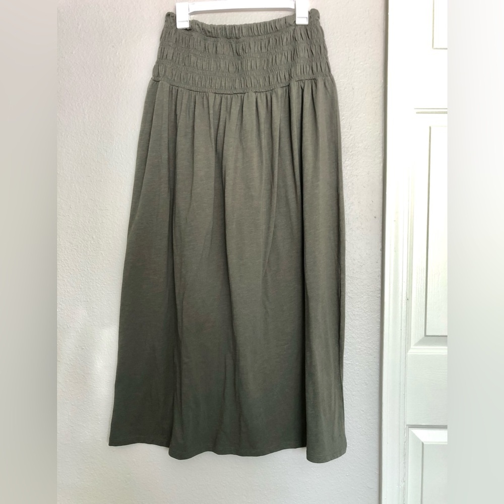 Universal Thread Olive A-Line Skirt - Medium